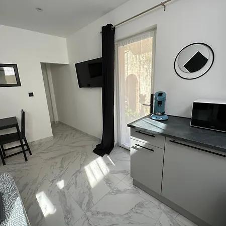 Apartment Black And White